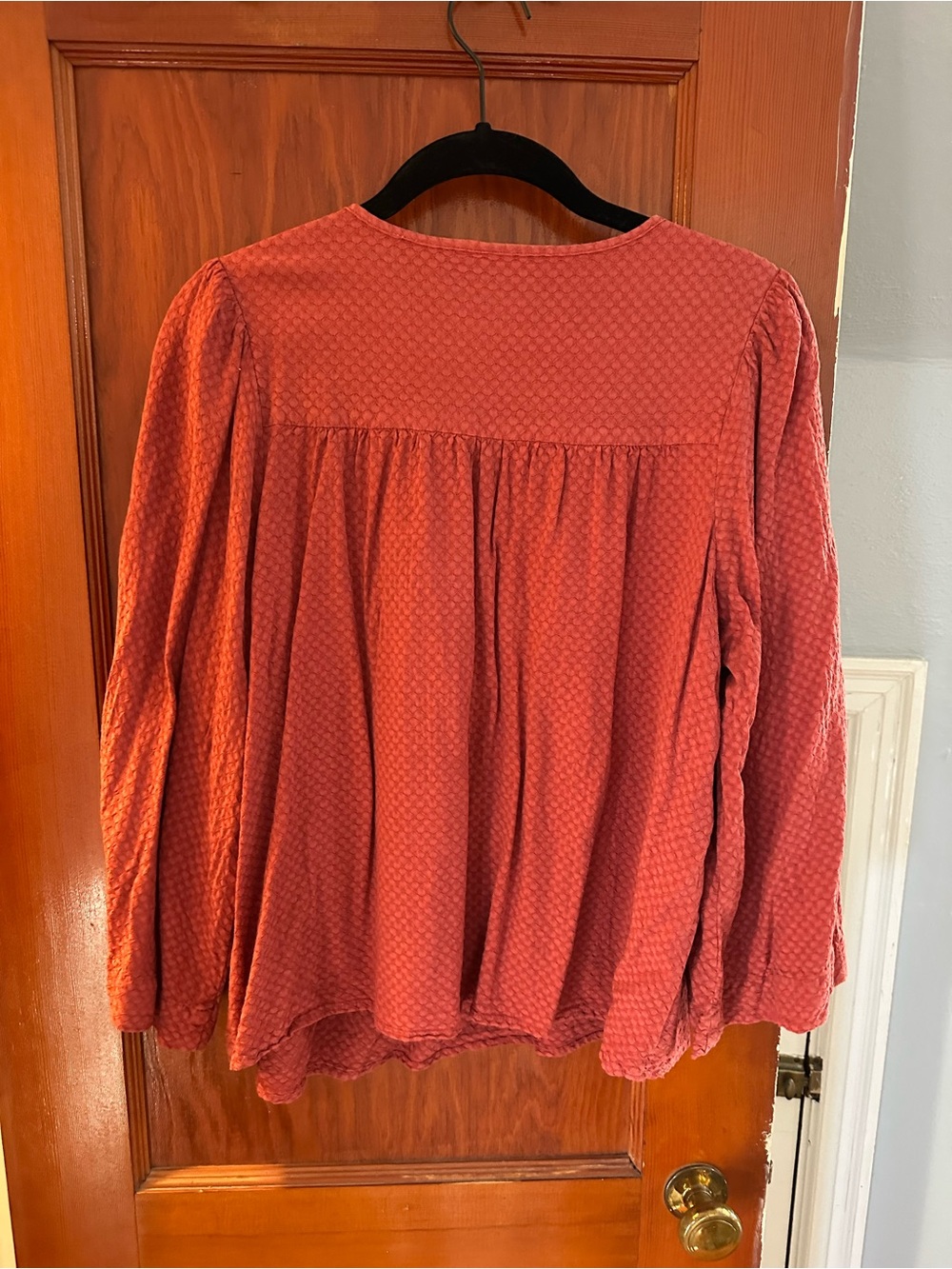 Universal Thread Rust Textured V-Neck Blouse - Picture 3 of 3